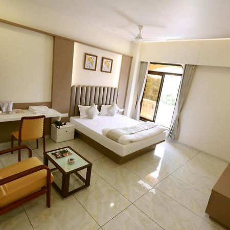Hotel Grand Haveli Achad Exteriör bild