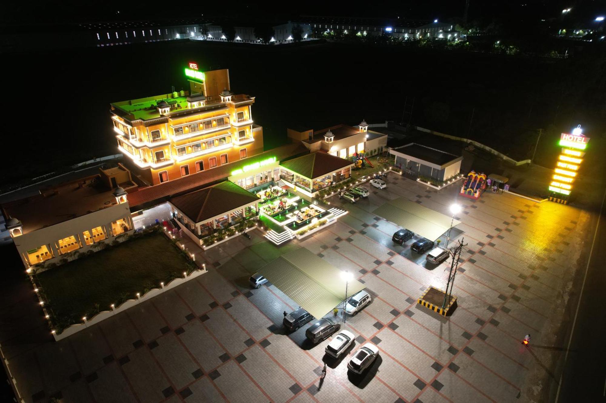 Hotel Grand Haveli Achad Exteriör bild